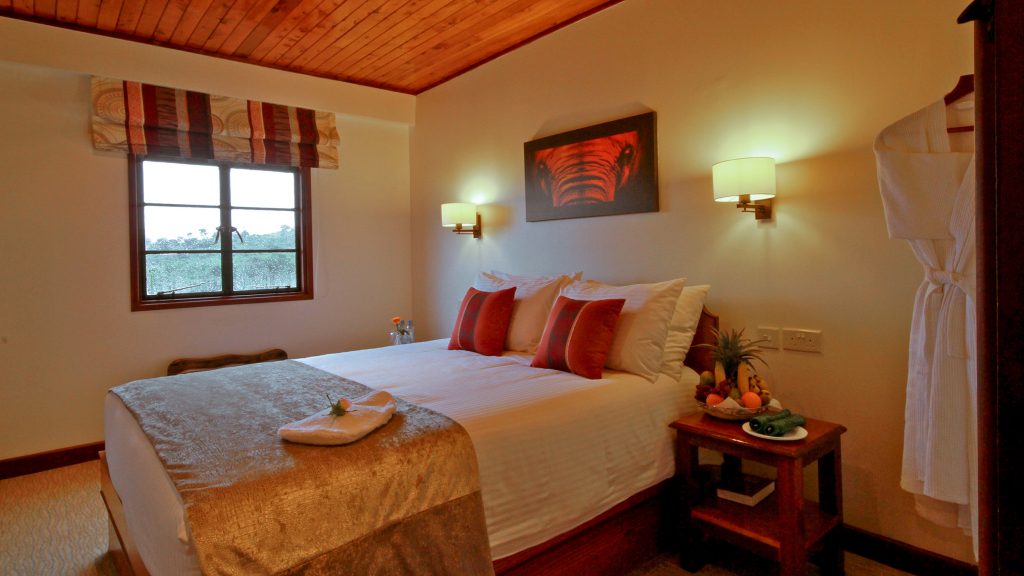 Classic Queen Cabin