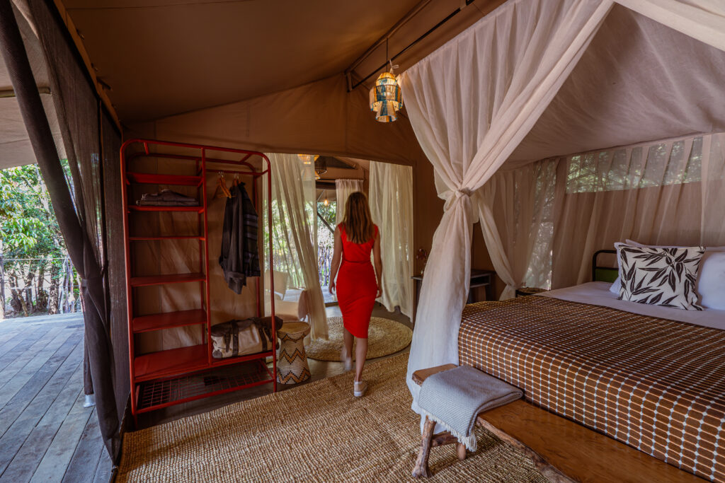 Honeymoon River Suite