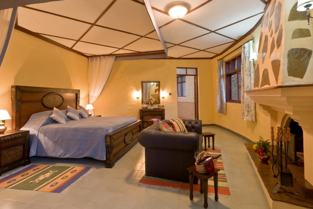 Honeymoon Suite 