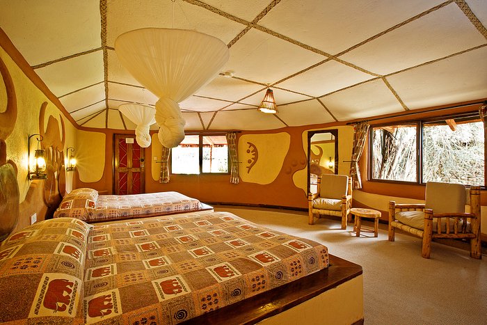 Interconnecting Family Rooms 