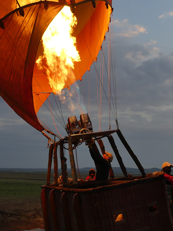 what is the minimum age for a balloon safari in kenya